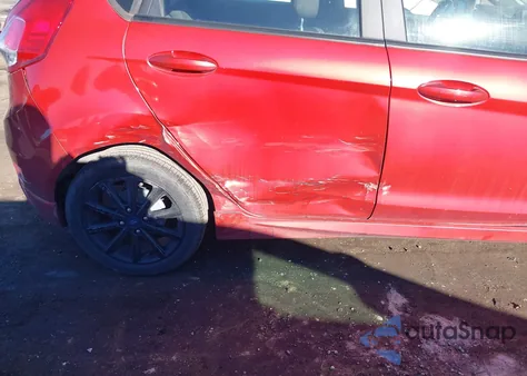 2019 Ford Fiesta St Line z USA, uszkodzony, nr VIN 3FADP4DJ8KM146630